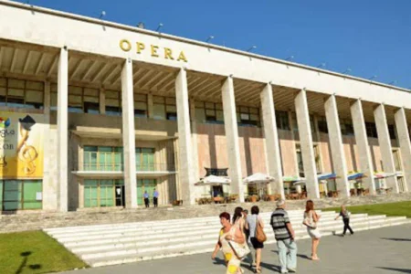 Palace of Culture, Tirana