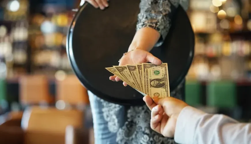 Do you tip in Albania