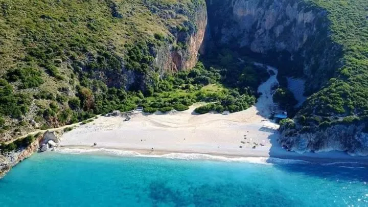Gjipe beach