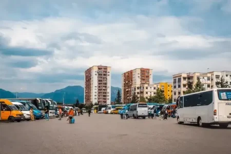 Tirana Berat Bus – Complete Guide to Tickets, Schedule, and Travel Tips