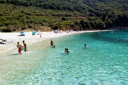 Kakome Beach Saranda – A Hidden Coastal Gem
