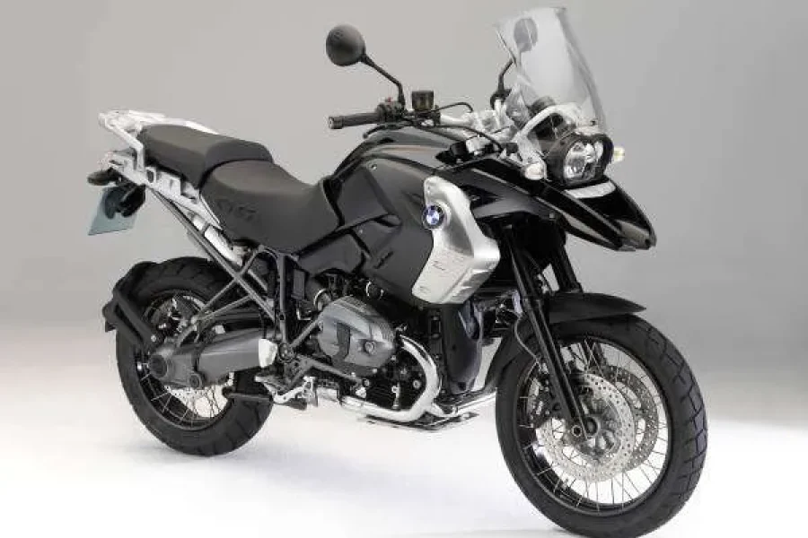 Rent BMW R 1250 GS – Triple Black