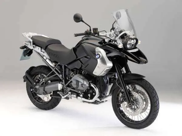 Rent BMW R 1250 GS – Triple Black